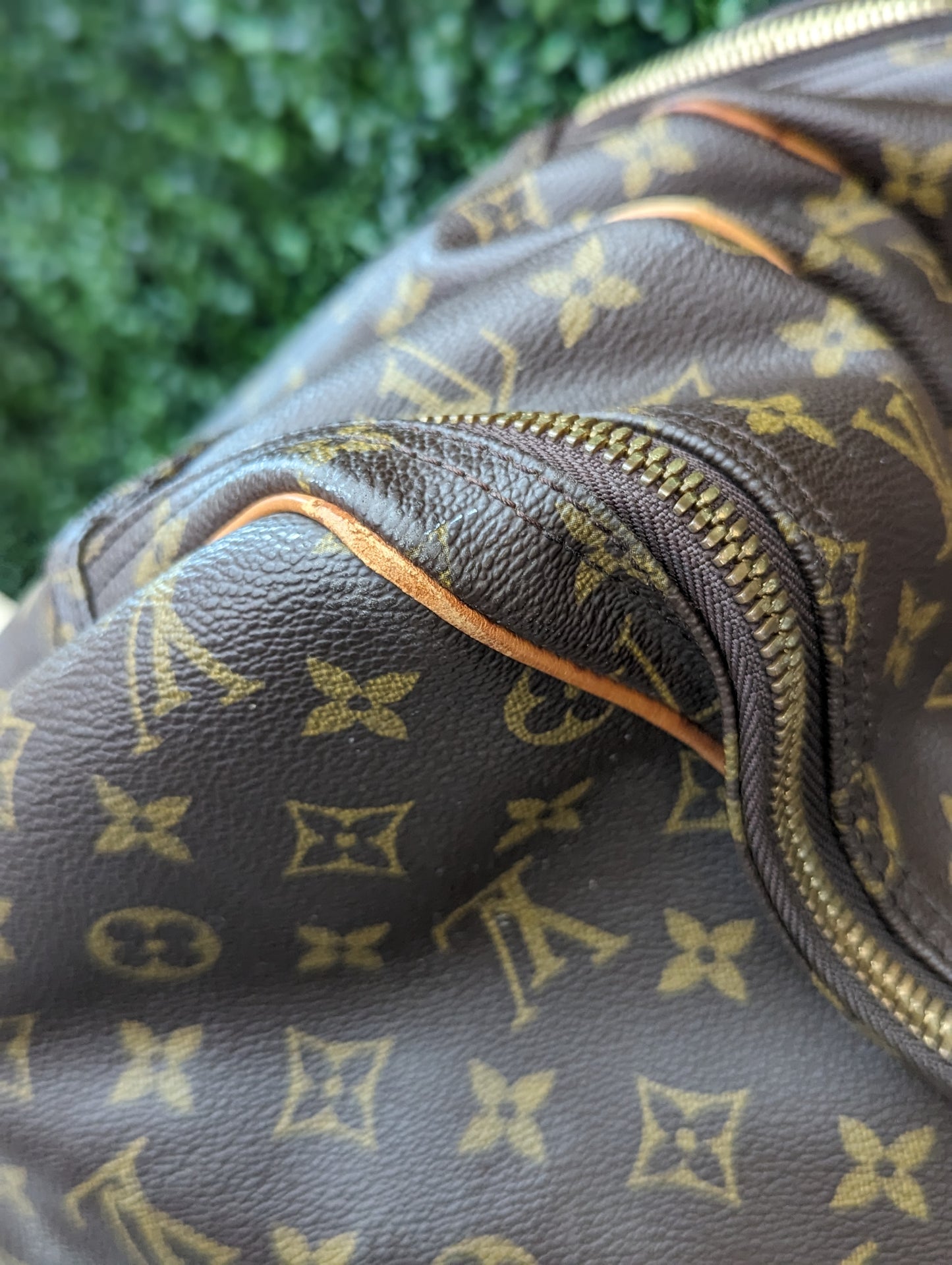 Louis Vuitton Monogram Alize 3 Poche Travel Bag