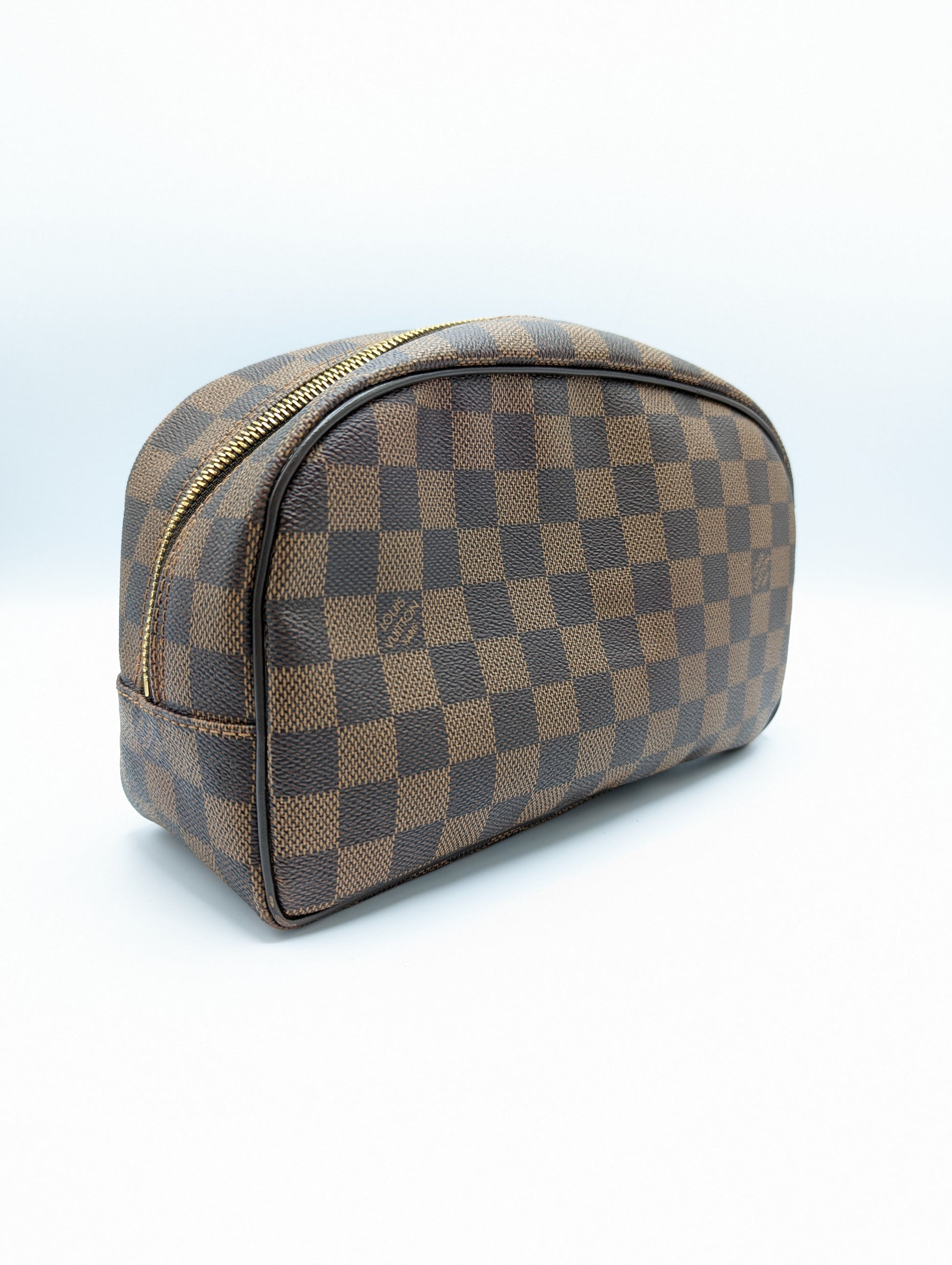 Louis Vuitton Damier Ebene Toiletry 25 – For The Love of Luxury