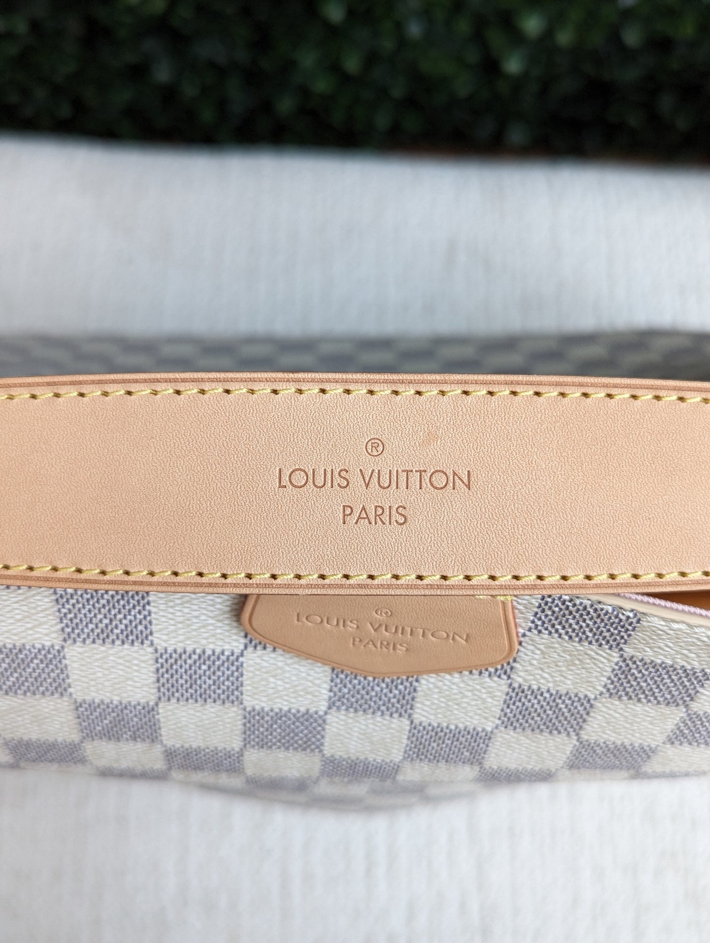 Louis Vuitton Graceful Damier Azur MM